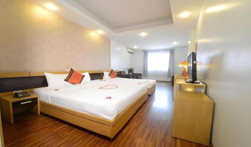 Hanoi Serenity Hotel 2 Экстерьер фото
